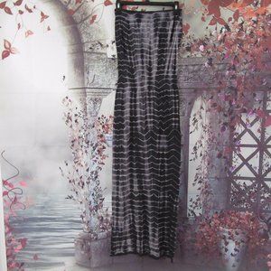 Sugar Lips Grey Strapless Maxi Dress Size One Size fits Most